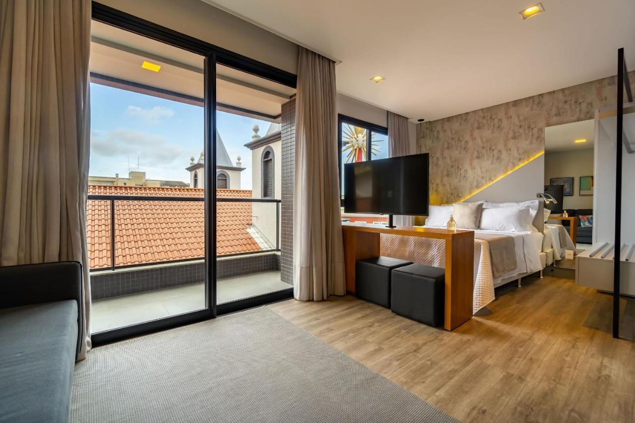 Aion Suites 103 - Compacto E Luxuoso Loft - Rooftop Com Piscina E Academia - A Poucos Passos Da Praia Bombinhas Eksteriør bilde
