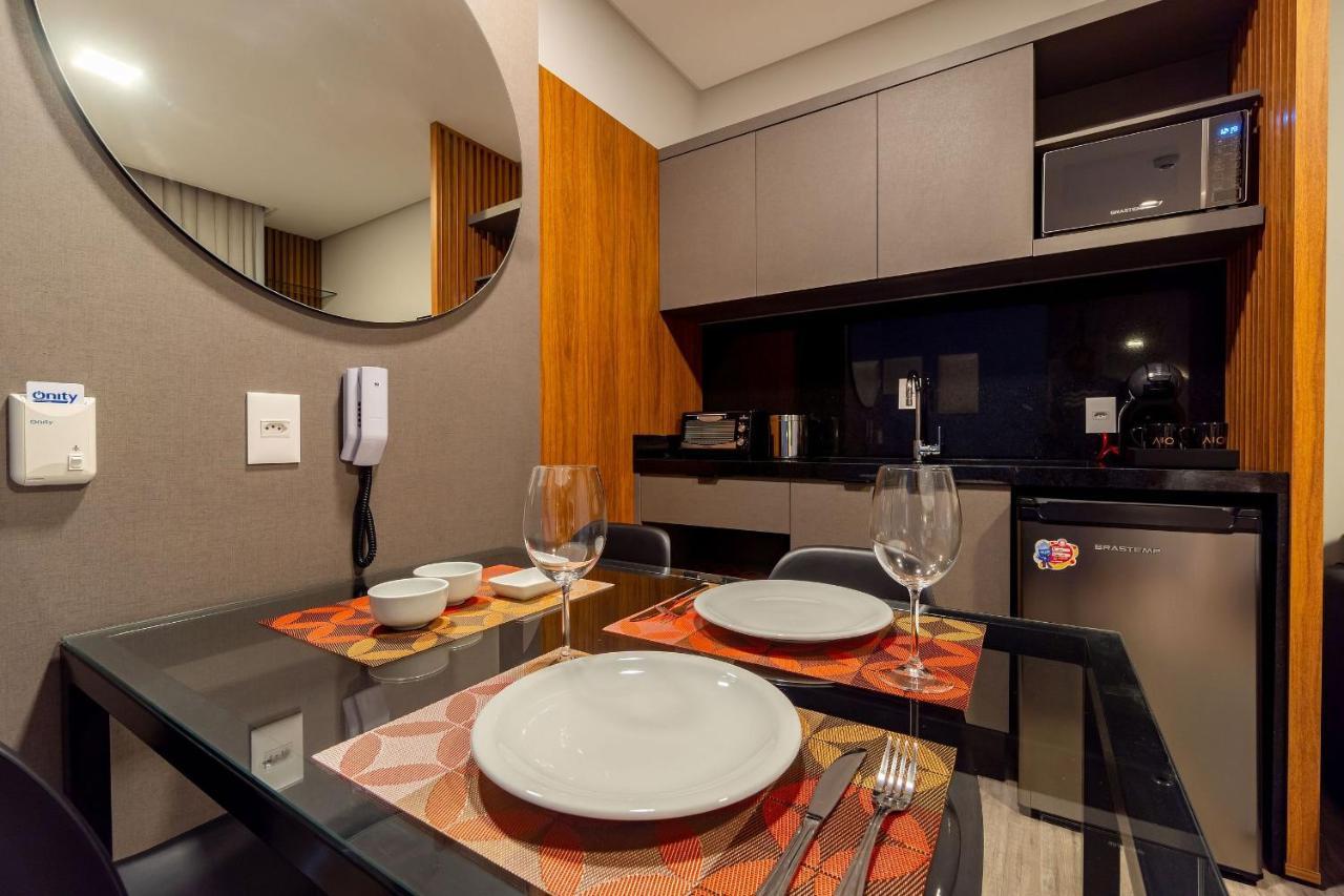 Aion Suites 103 - Compacto E Luxuoso Loft - Rooftop Com Piscina E Academia - A Poucos Passos Da Praia Bombinhas Eksteriør bilde