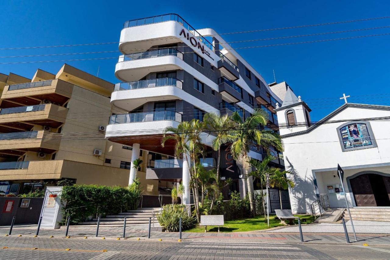 Aion Suites 103 - Compacto E Luxuoso Loft - Rooftop Com Piscina E Academia - A Poucos Passos Da Praia Bombinhas Eksteriør bilde